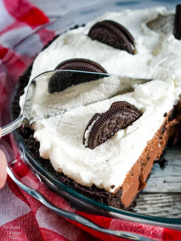 Homemade Oreo Pie - Accidental Happy Baker