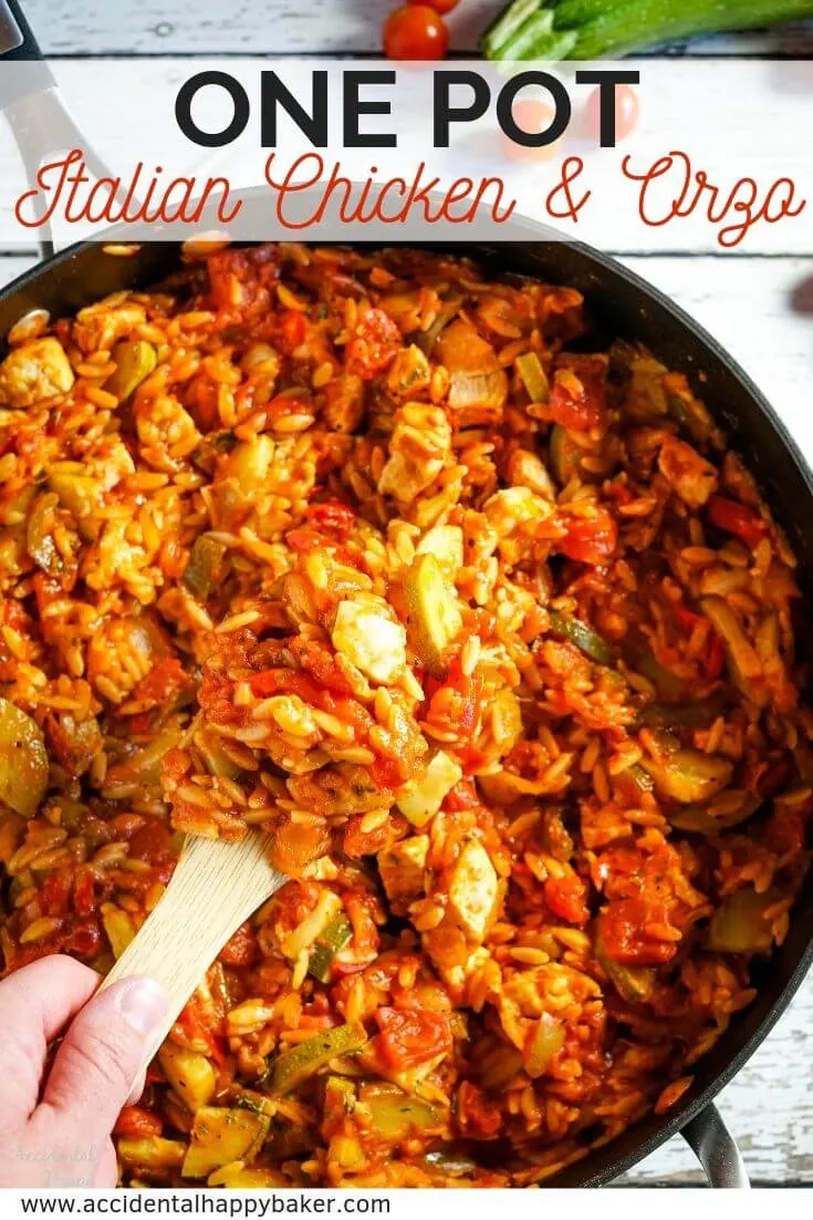 One Pot Italian Chicken and Orzo is the epitome of hearty meets easy. Full of chicken, zucchini, peppers, onions, tomatoes and orzo, this skillet supper only takes 30 minutes. #onepotmeal #30minutemeal #easyweeknightdinner #chickenandorzo #accidentalhappybaker