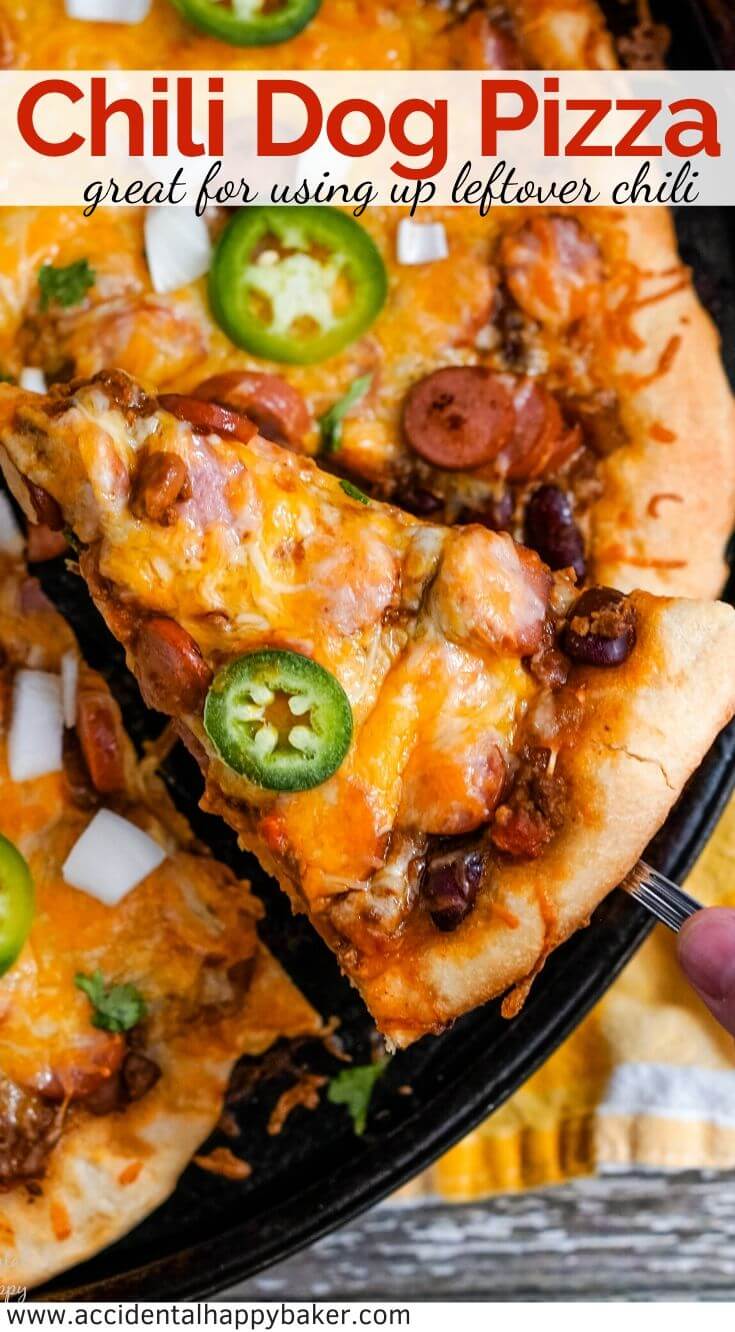  Chili Dog Pizza--Pizza dough is topped with chili, sliced hot dogs and shredded cheese for a quick and easy leftover makeover your whole family will love. #chilidogpizza #chilicheesedogs #pizza #chilidogs