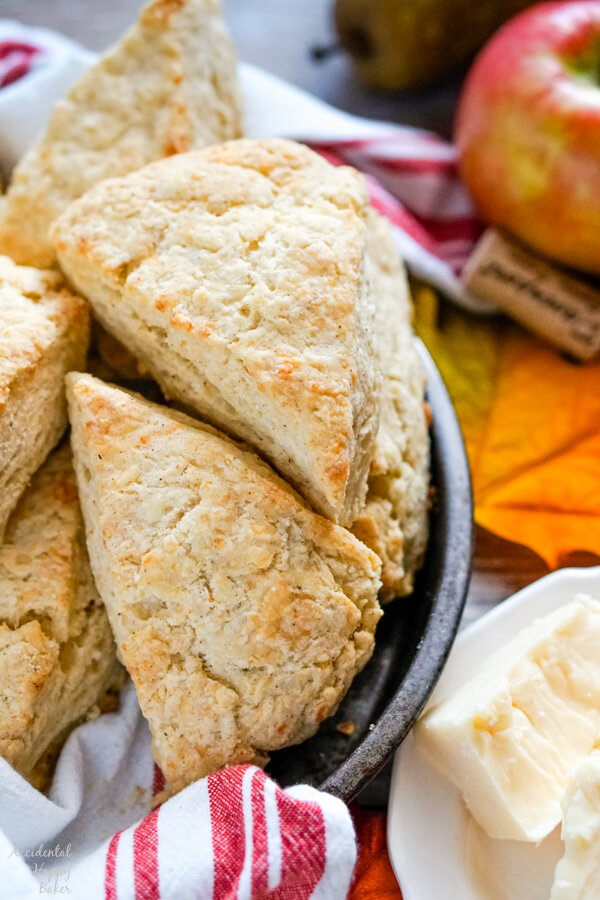 A close up image of a pan of baked scones. 